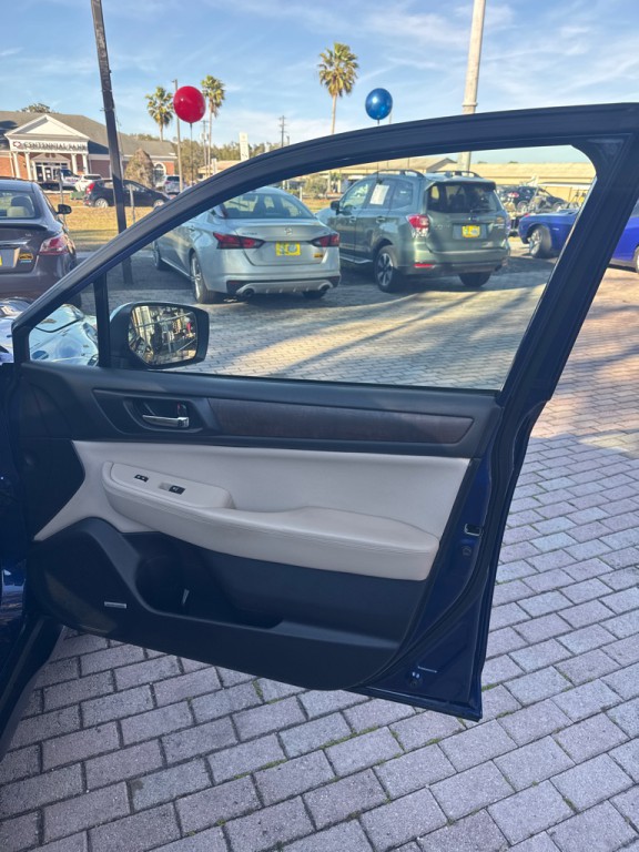 2017 Subaru Outback Image 18