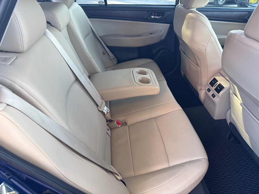 2017 Subaru Outback Image 21