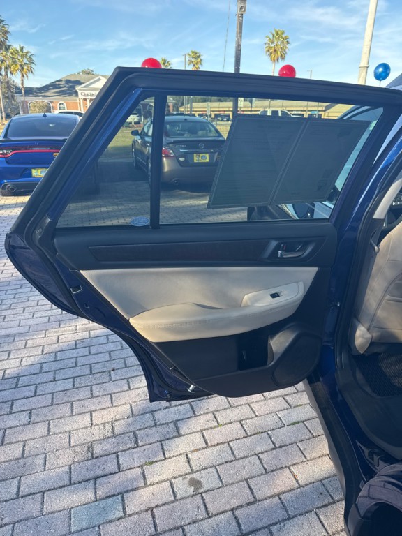 2017 Subaru Outback Image 22