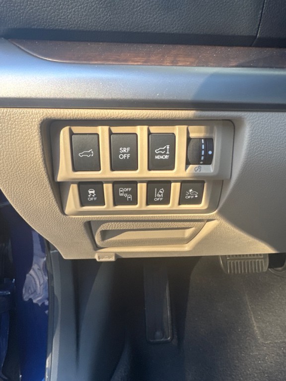 2017 Subaru Outback Image 30