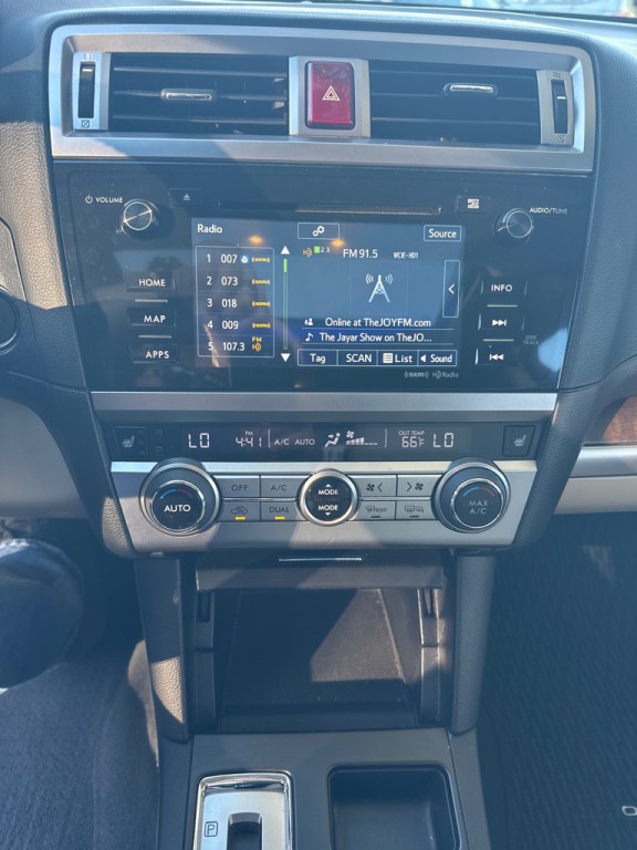 2017 Subaru Outback Image 32