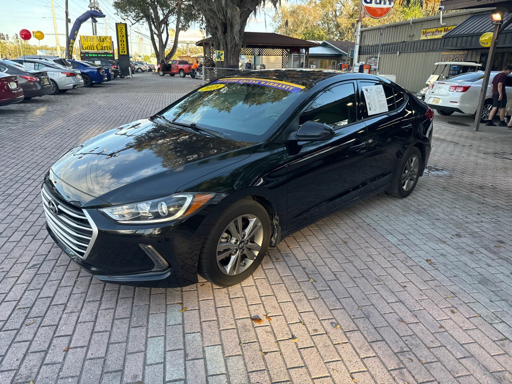2018 Hyundai Elantra Image 3