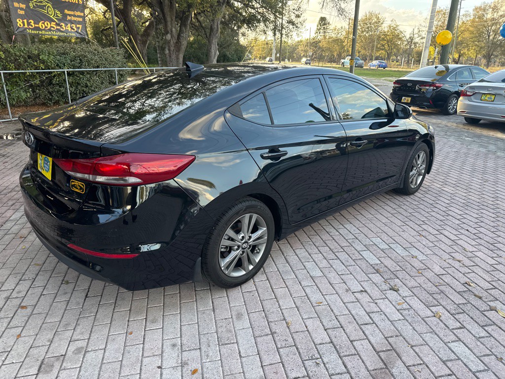 2018 Hyundai Elantra Image 7