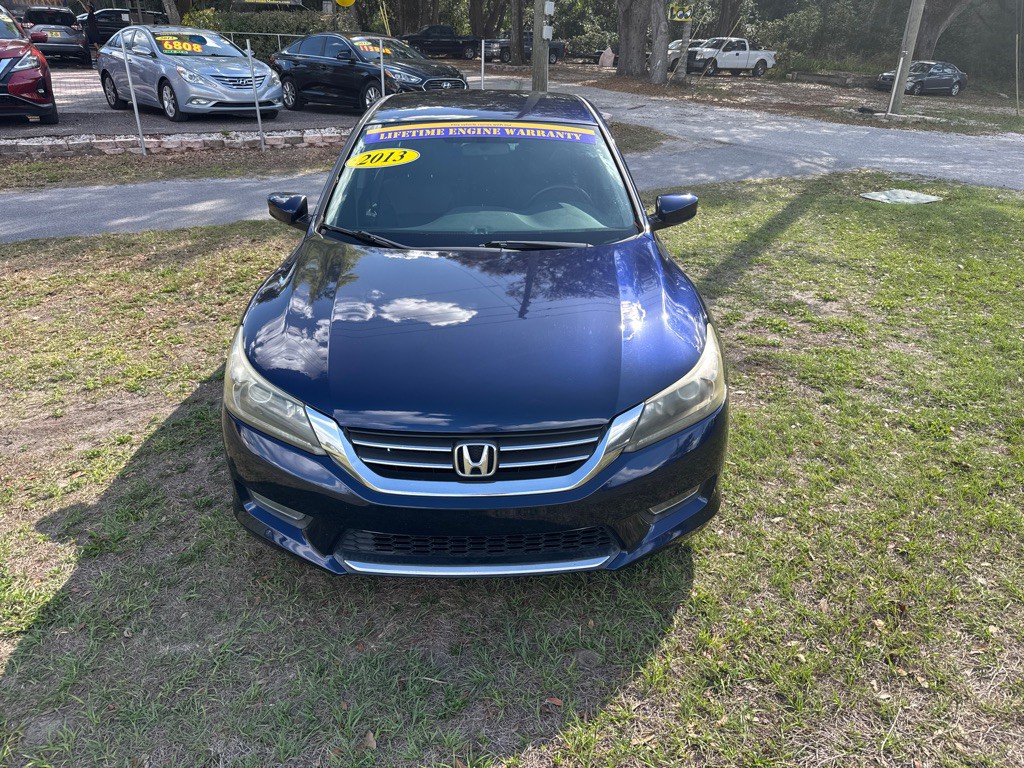 2013 Honda Accord Image 2