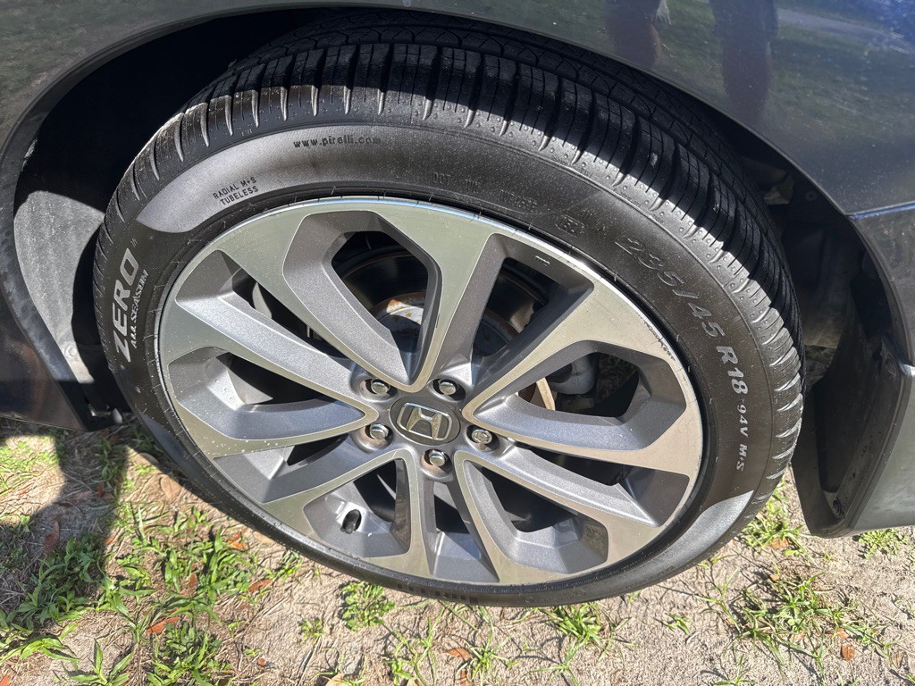 2013 Honda Accord Image 12