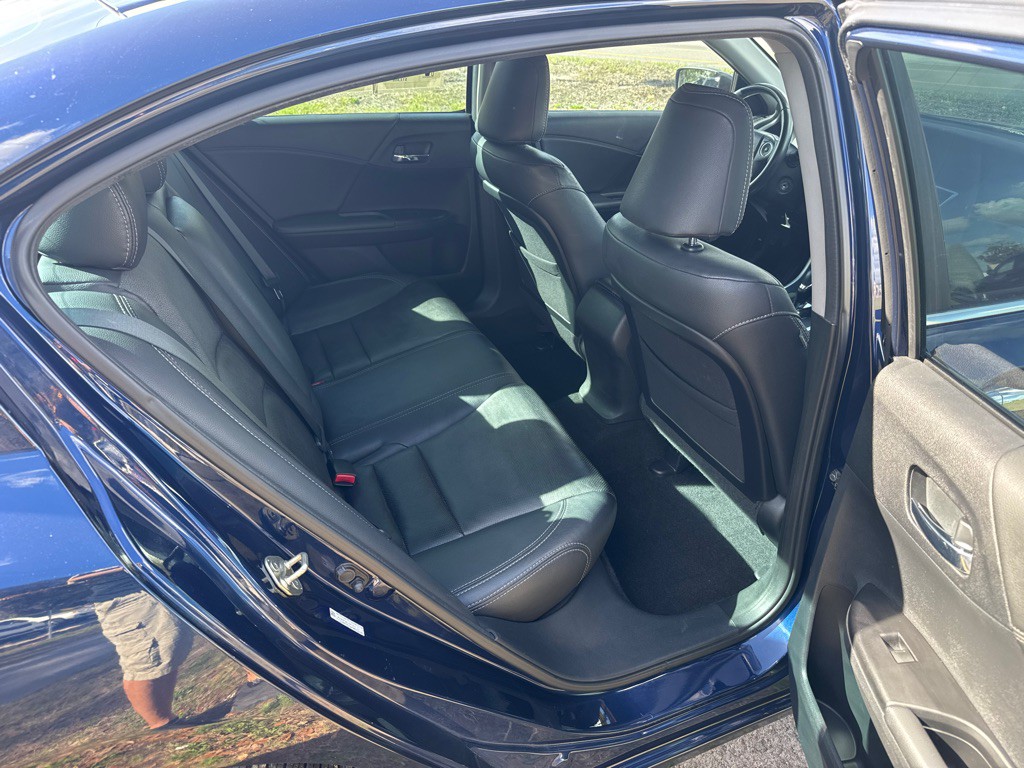 2013 Honda Accord Image 14