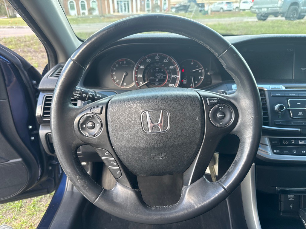 2013 Honda Accord Image 30