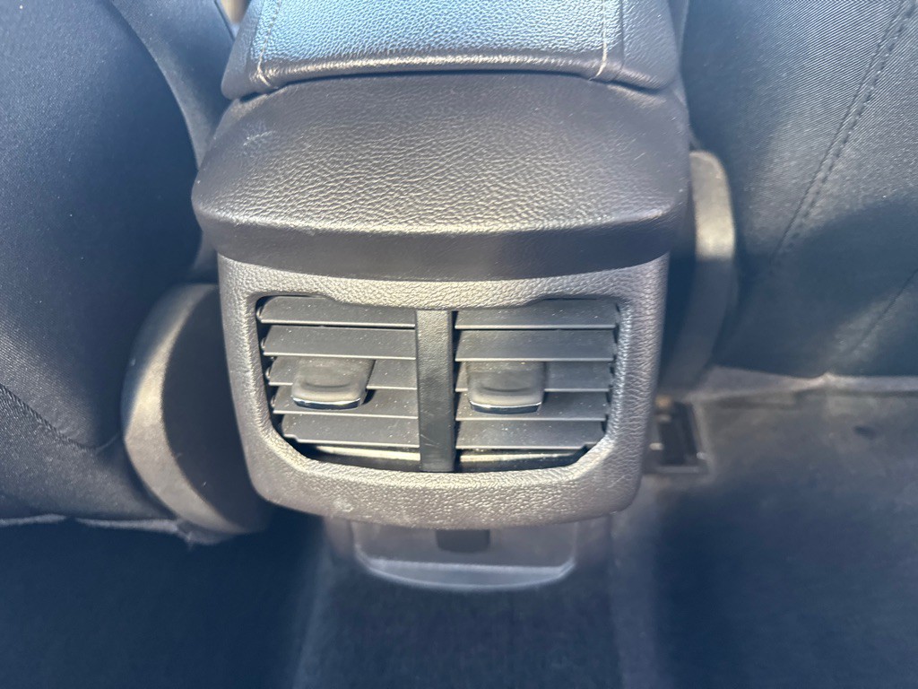 2016 Ford Fusion Image 15