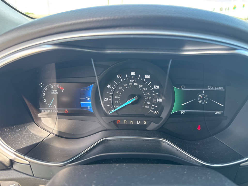 2016 Ford Fusion Image 29