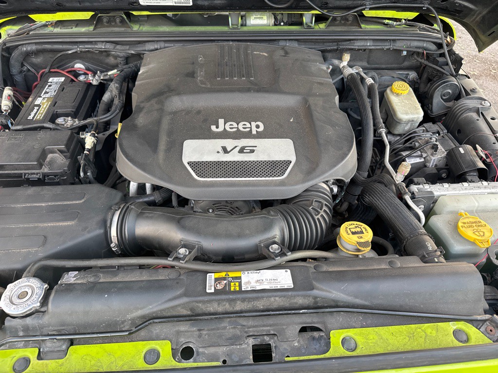 2015 Jeep Wrangler Unlimited Image 12