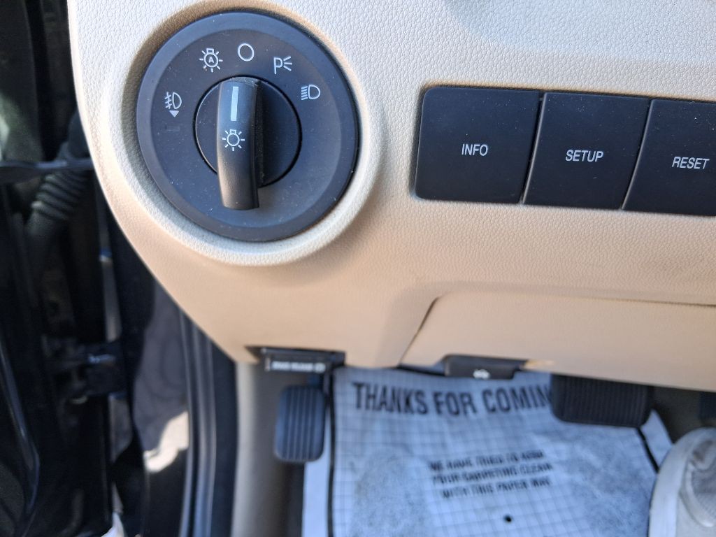 2011 Ford Escape Image 38