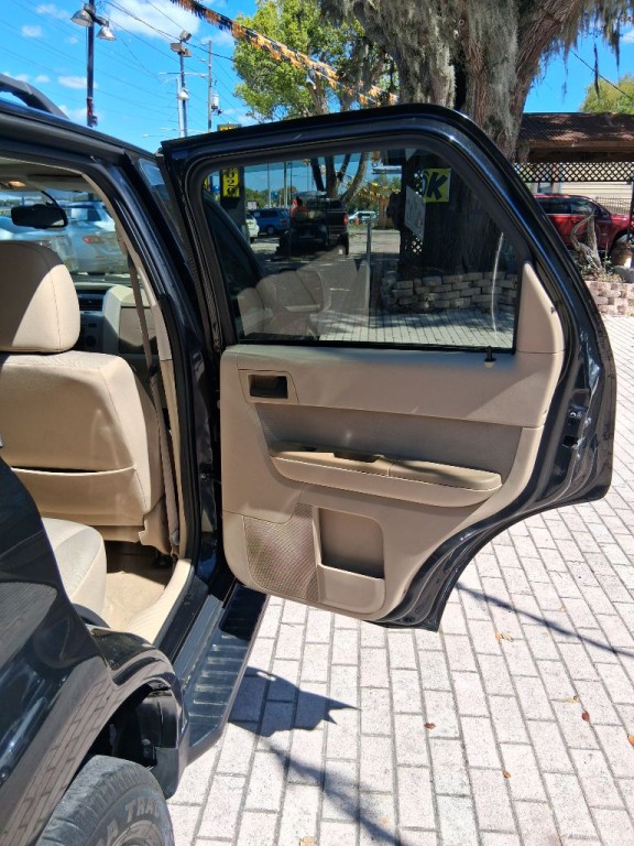 2011 Ford Escape Image 47