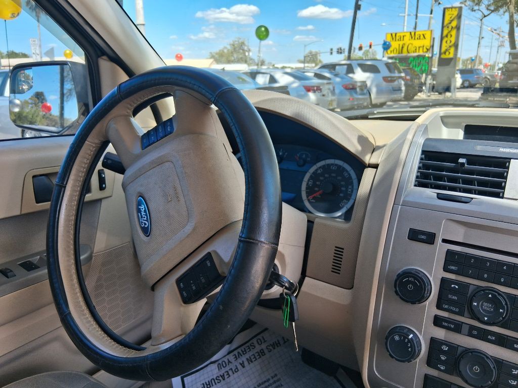 2011 Ford Escape Image 60