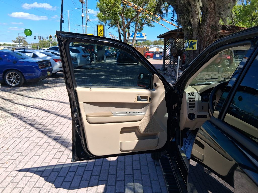 2011 Ford Escape Image 87