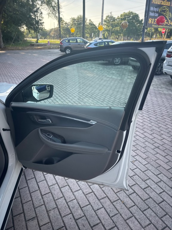 2014 Chevrolet Impala Image 19