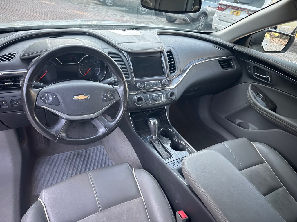 2014 Chevrolet Impala Image 25
