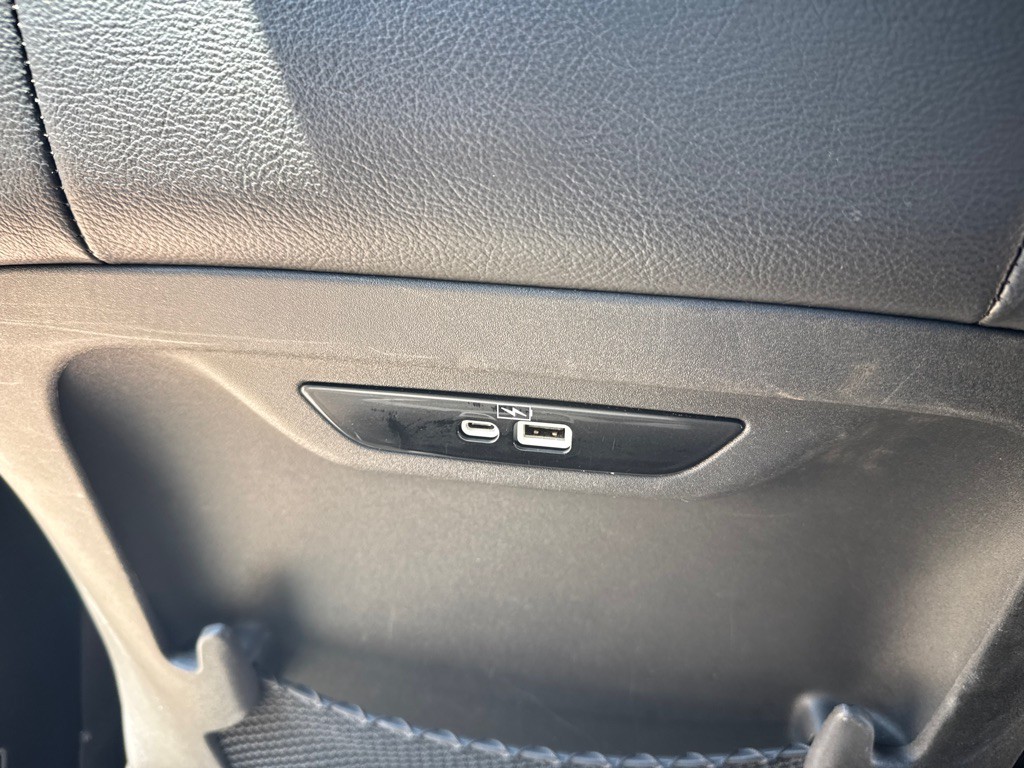 2022 Chrysler Pacifica Image 25