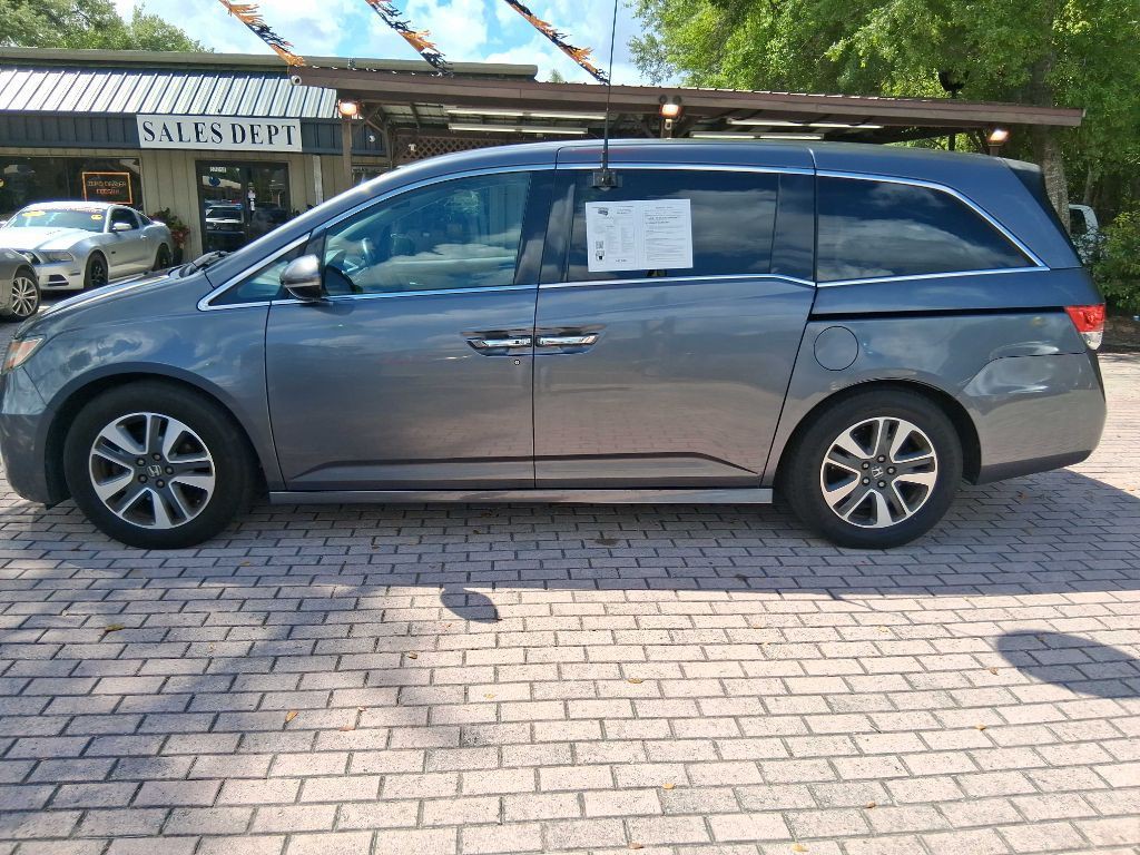 2016 Honda Odyssey Image 3