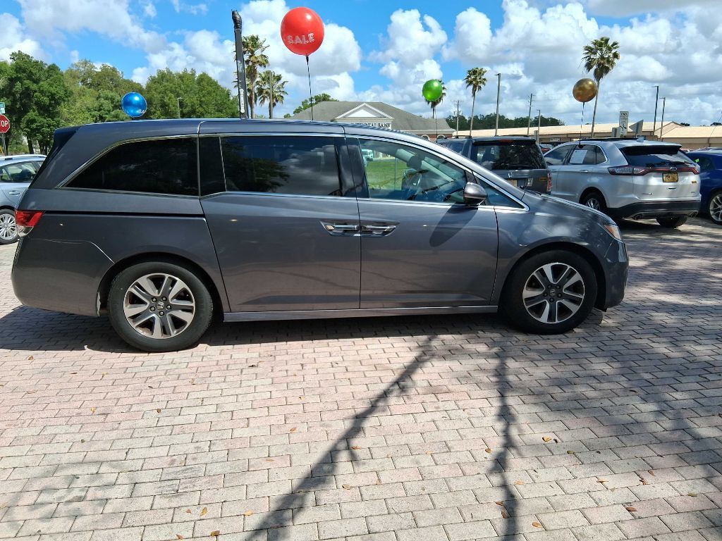 2016 Honda Odyssey Image 10