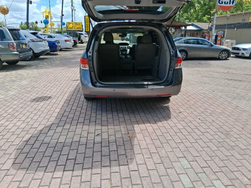2016 Honda Odyssey Image 17