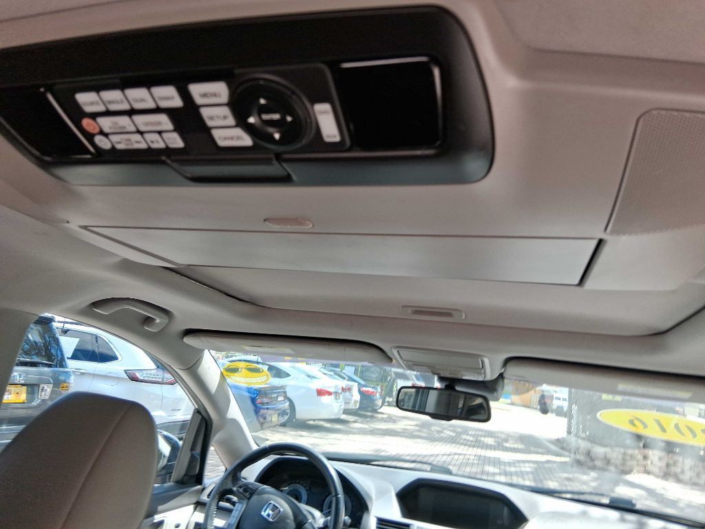 2016 Honda Odyssey Image 23