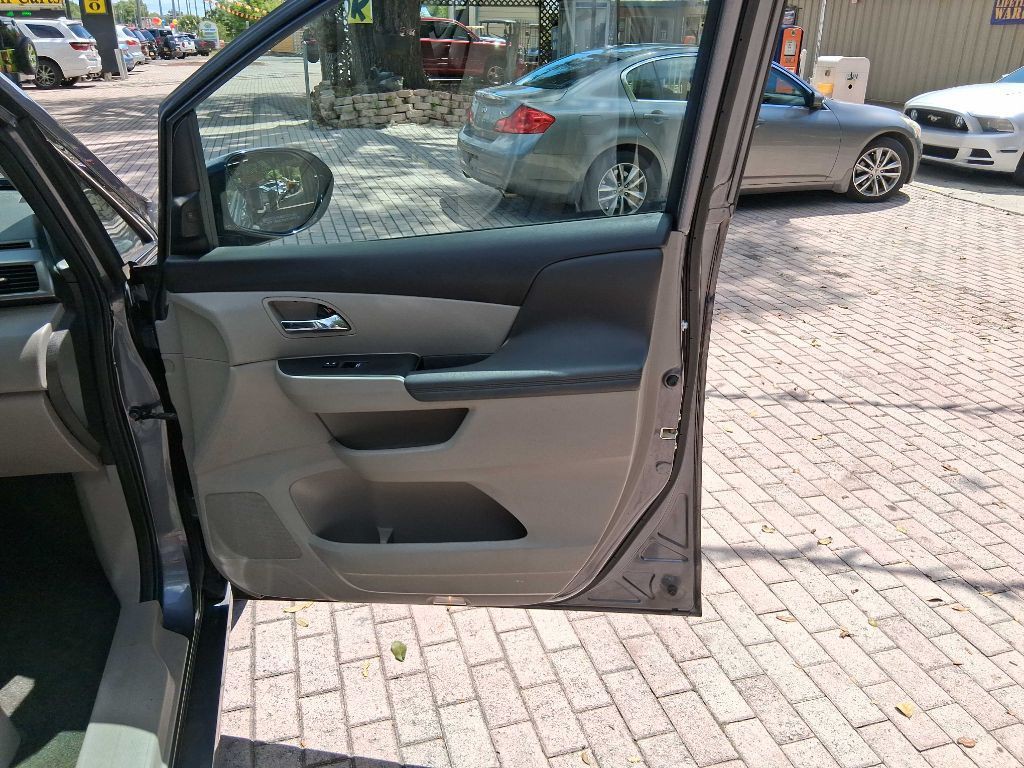 2016 Honda Odyssey Image 26