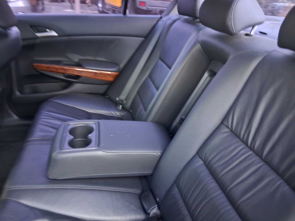 2012 Honda Accord Image 15