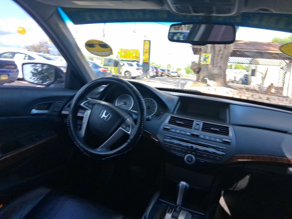 2012 Honda Accord Image 19
