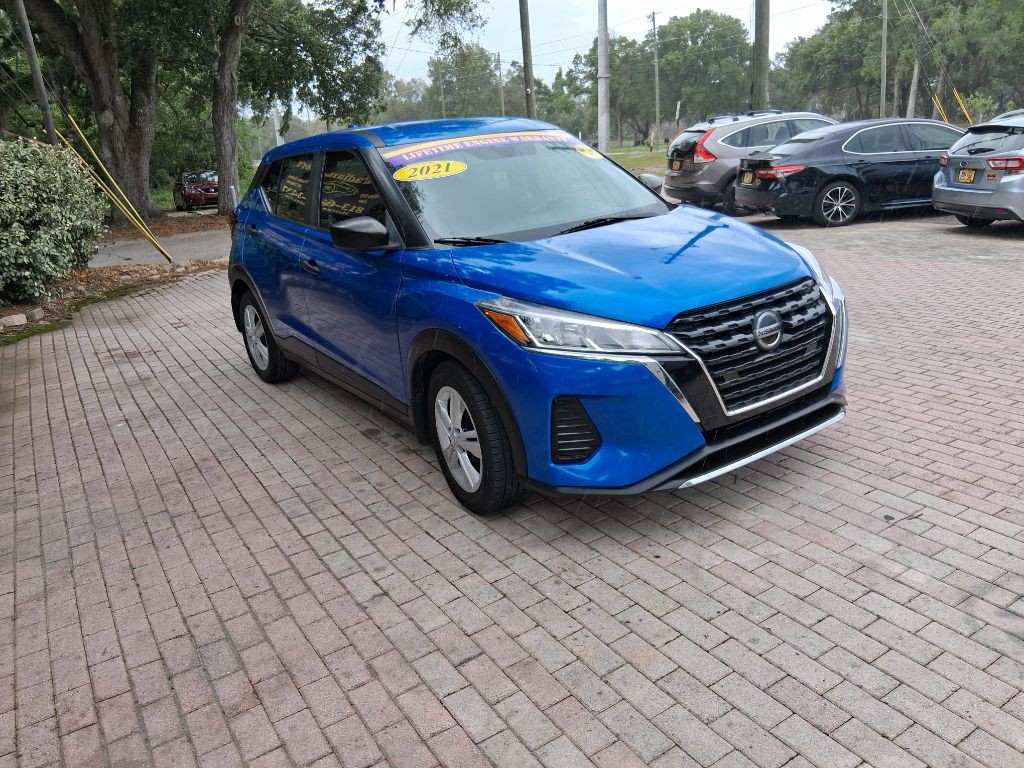 2021 Nissan Kicks Image 1