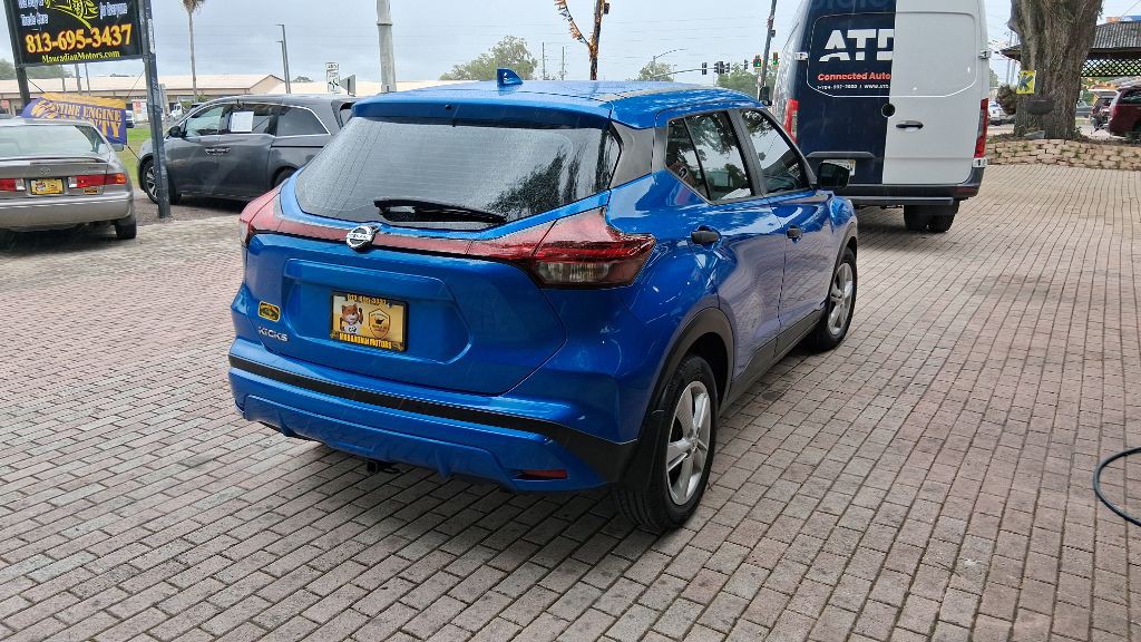 2021 Nissan Kicks Image 9