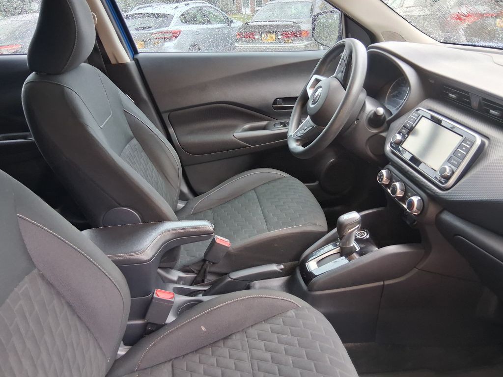 2021 Nissan Kicks Image 32