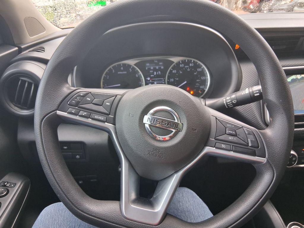2021 Nissan Kicks Image 35