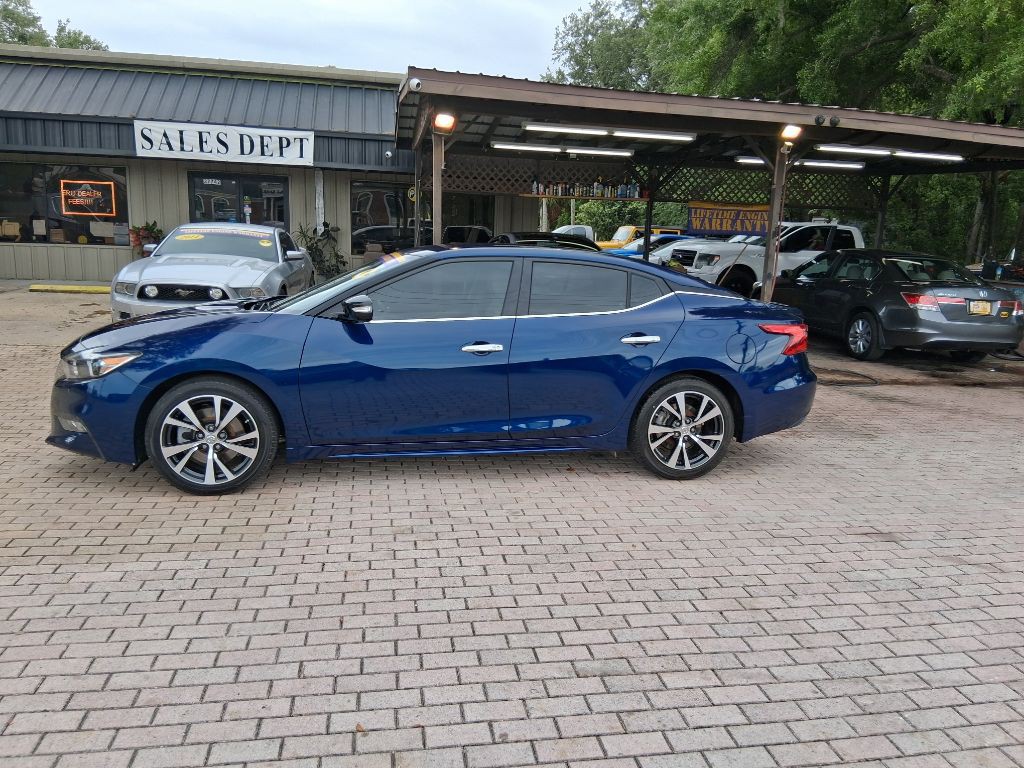2017 Nissan Maxima Image 8