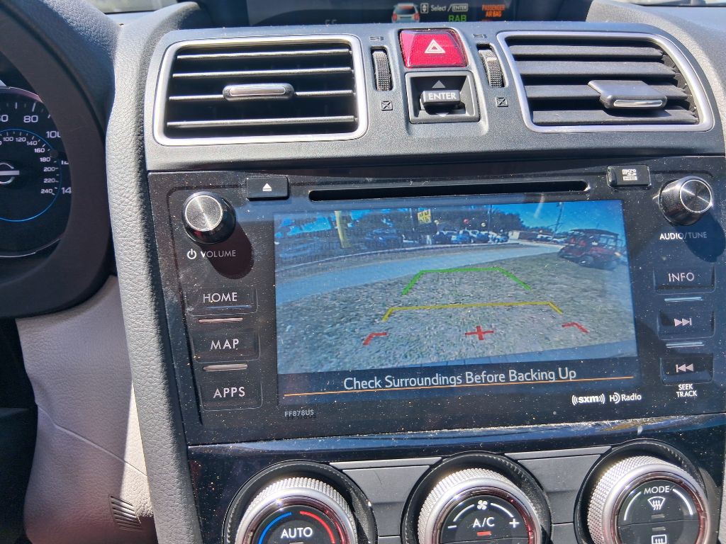 2017 Subaru Forester Image 32