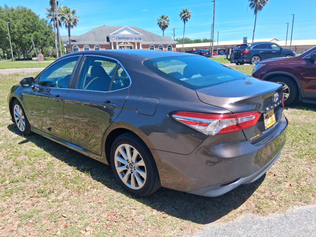2018 Toyota Camry Image 5