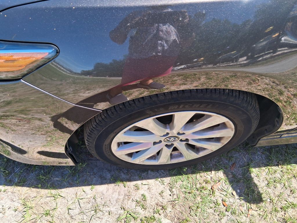 2018 Toyota Camry Image 9