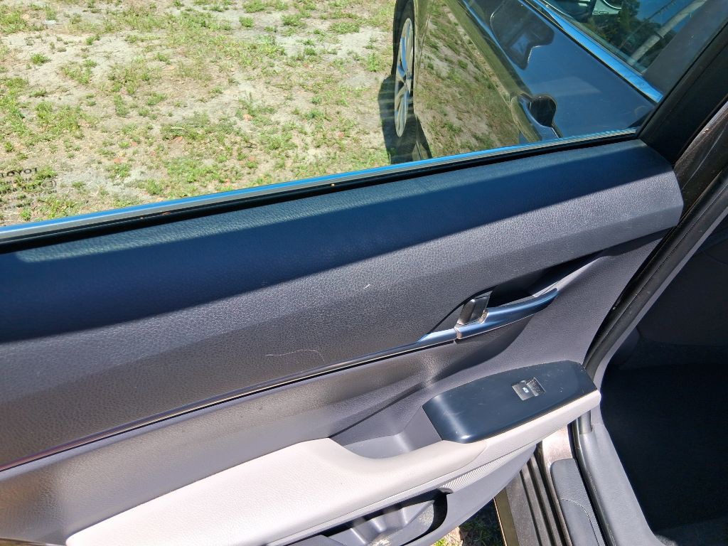 2018 Toyota Camry Image 13