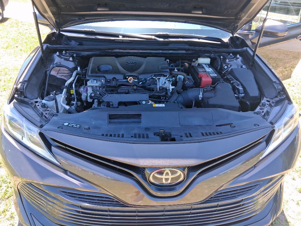 2018 Toyota Camry Image 25