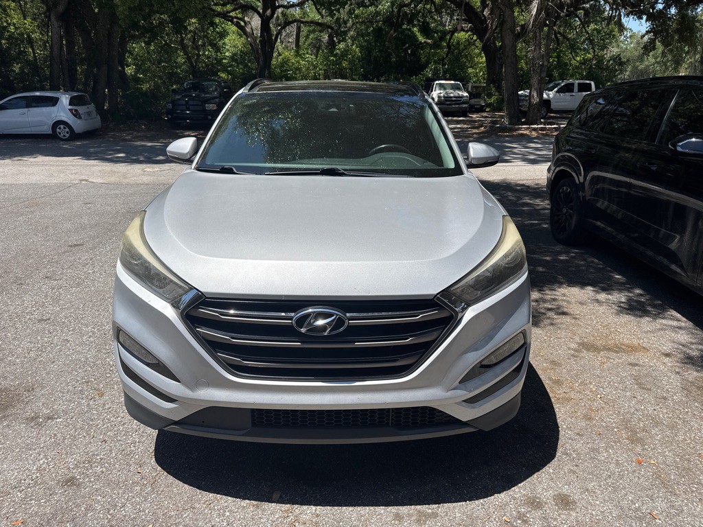 2016 Hyundai Tucson Image 2