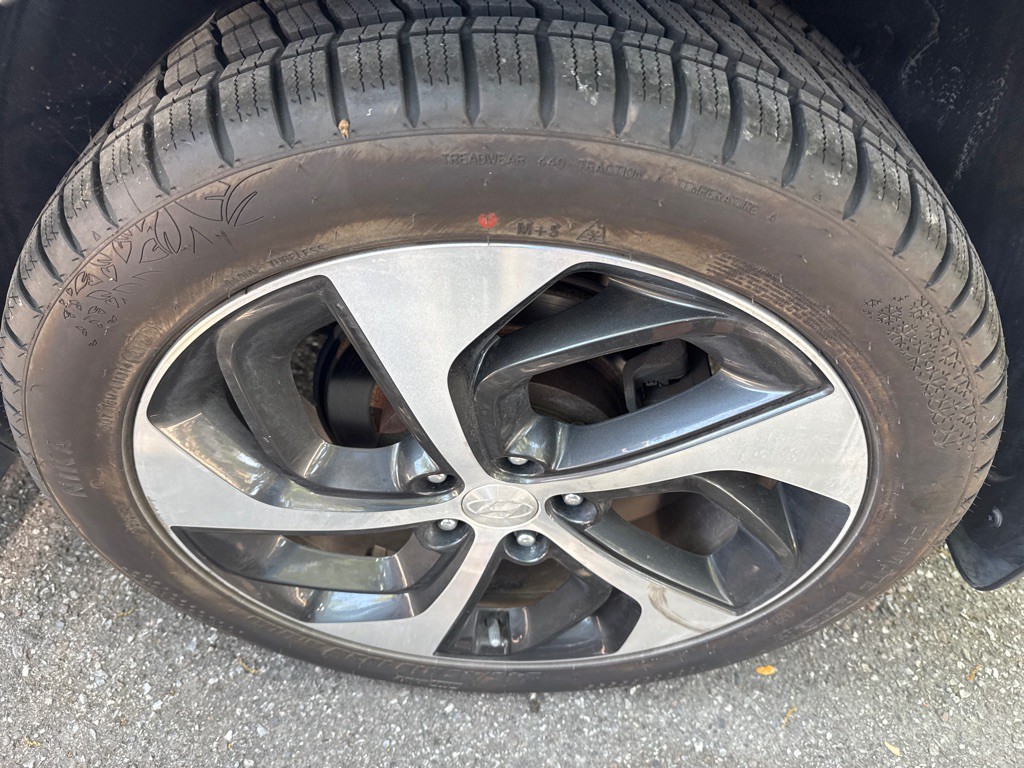 2016 Hyundai Tucson Image 10