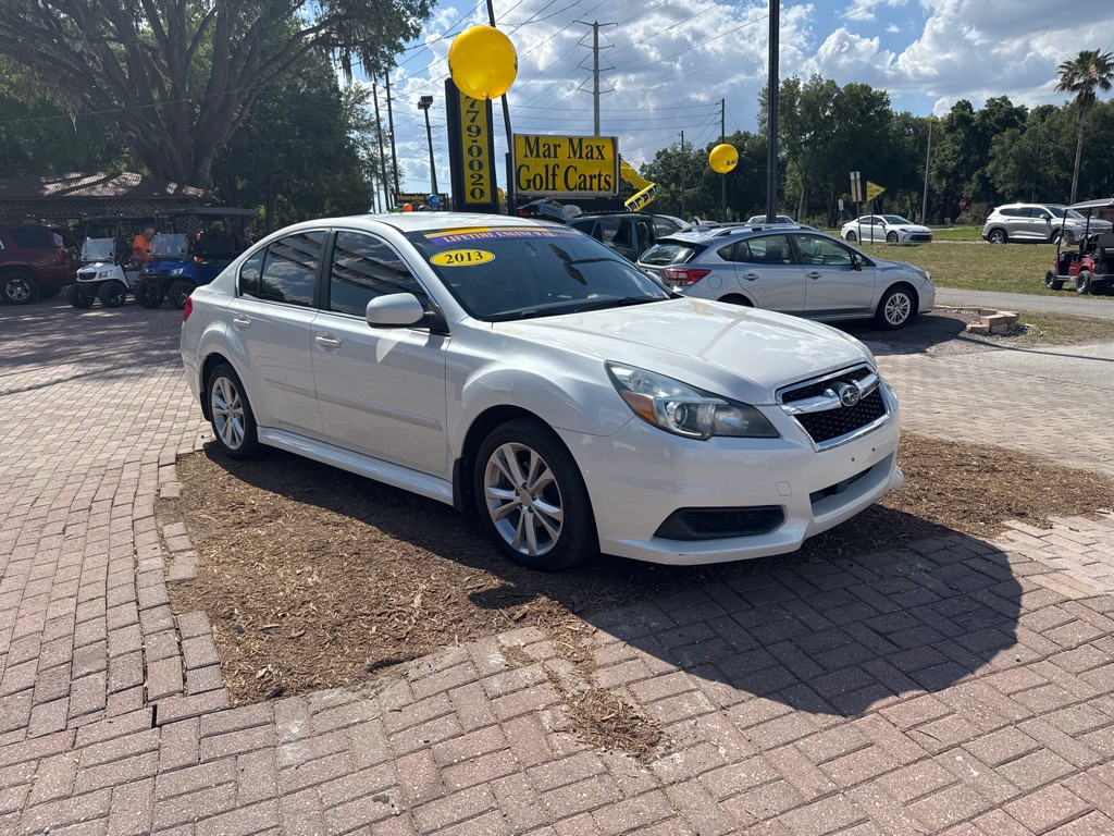 2013 Subaru Legacy Image 1