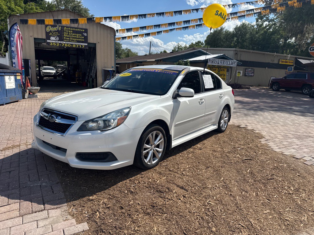 2013 Subaru Legacy Image 3