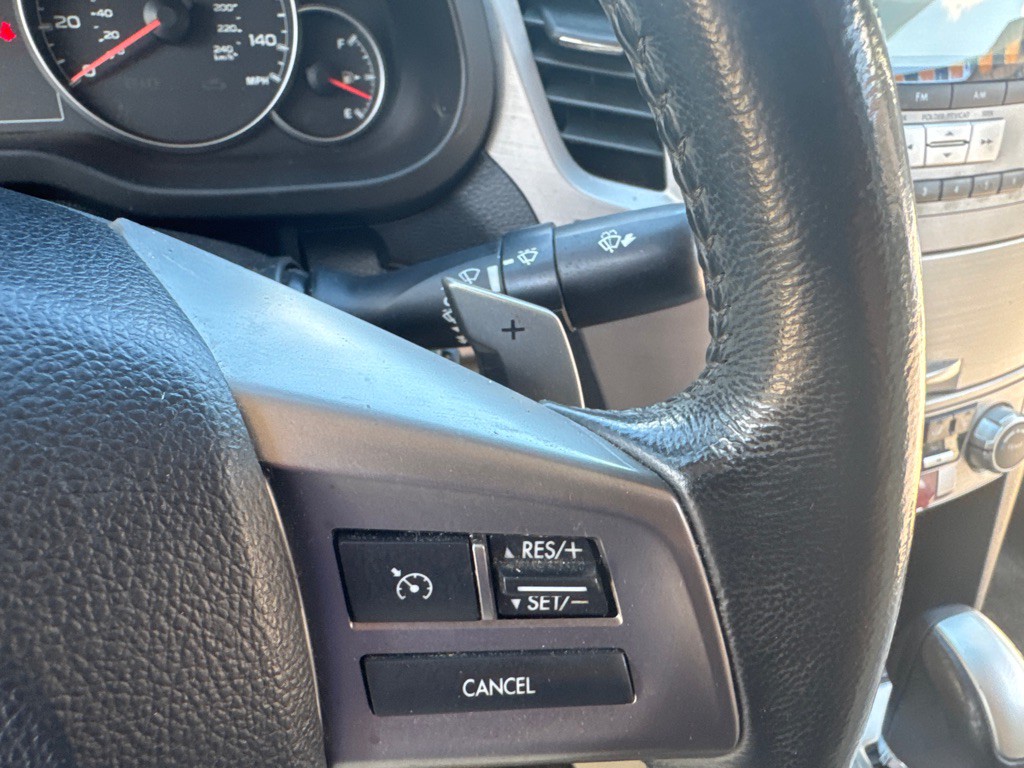 2013 Subaru Legacy Image 33