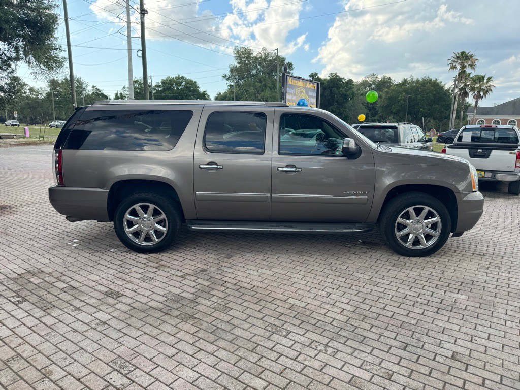 2013 GMC Yukon Image 10