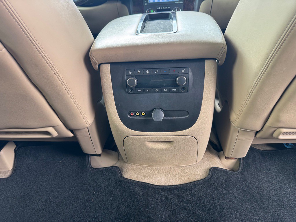 2013 GMC Yukon Image 18