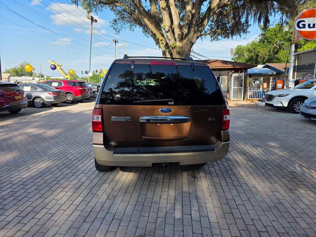2011 Ford Expedition Image 7