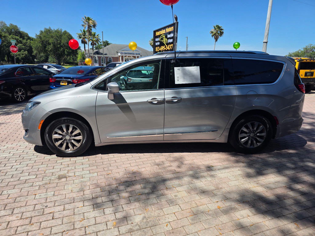 2019 Chrysler Pacifica Image 4
