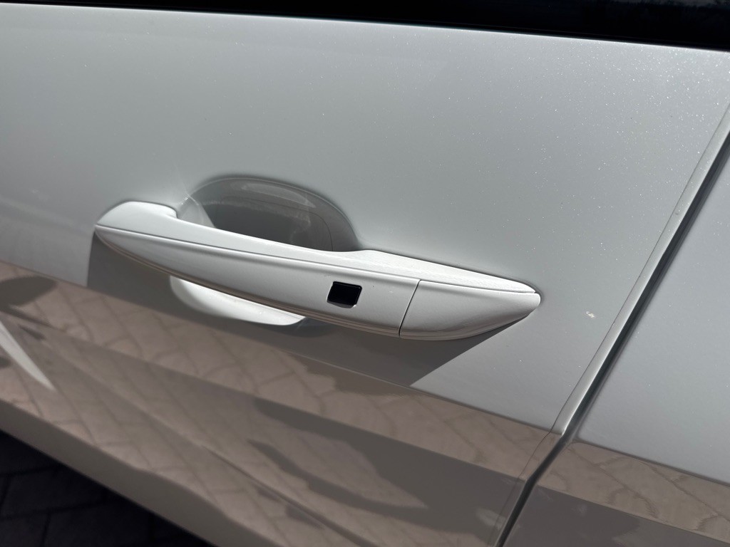 2025 Hyundai Elantra Image 29