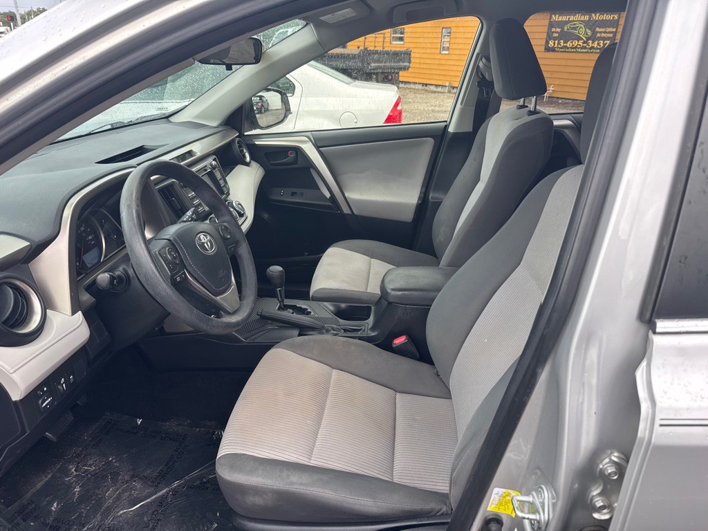 2014 Toyota Rav4 Image 9