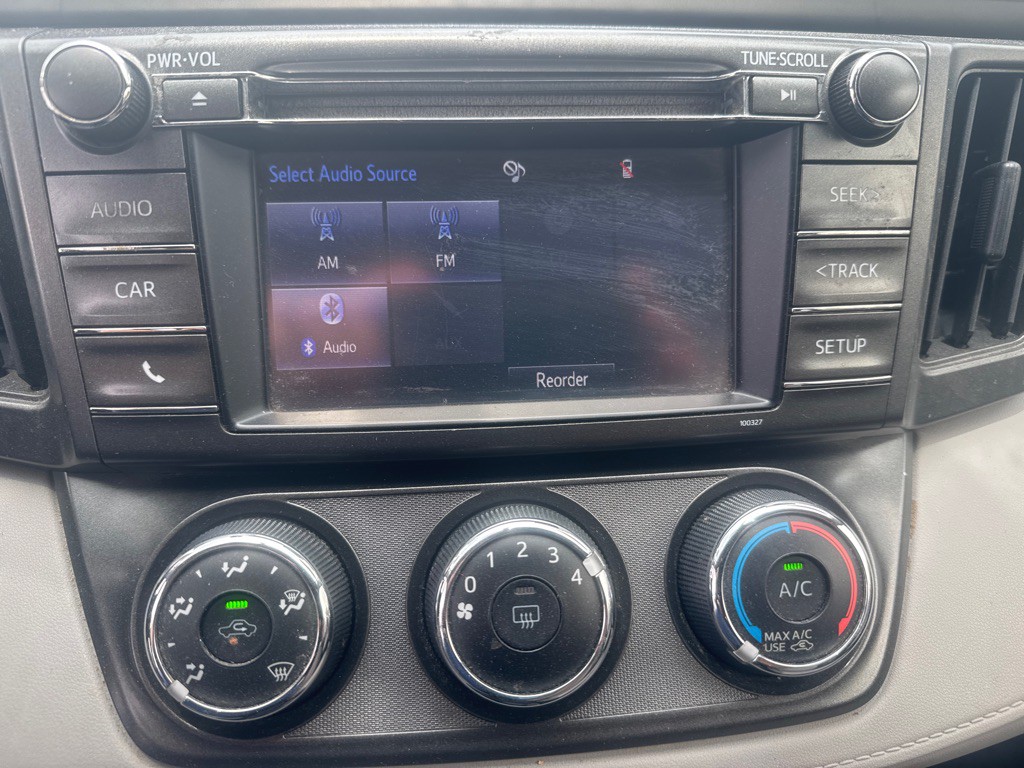 2014 Toyota Rav4 Image 19